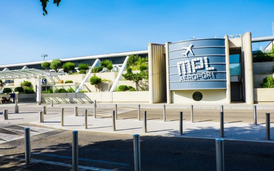 Transfert Aéroport Montpellier Méditerranée : voyagez sans stress avec Trèfle VTC